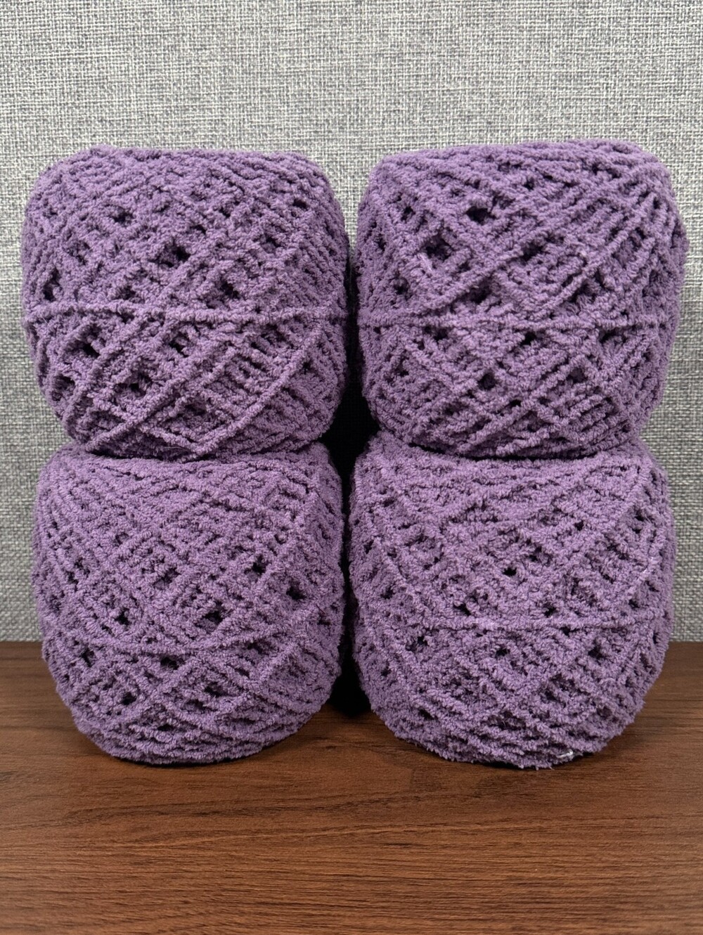 Reclaimed Polyester Worsted Chenille Yarn 613 Yds Purple Violet 284g (4 Cakes)